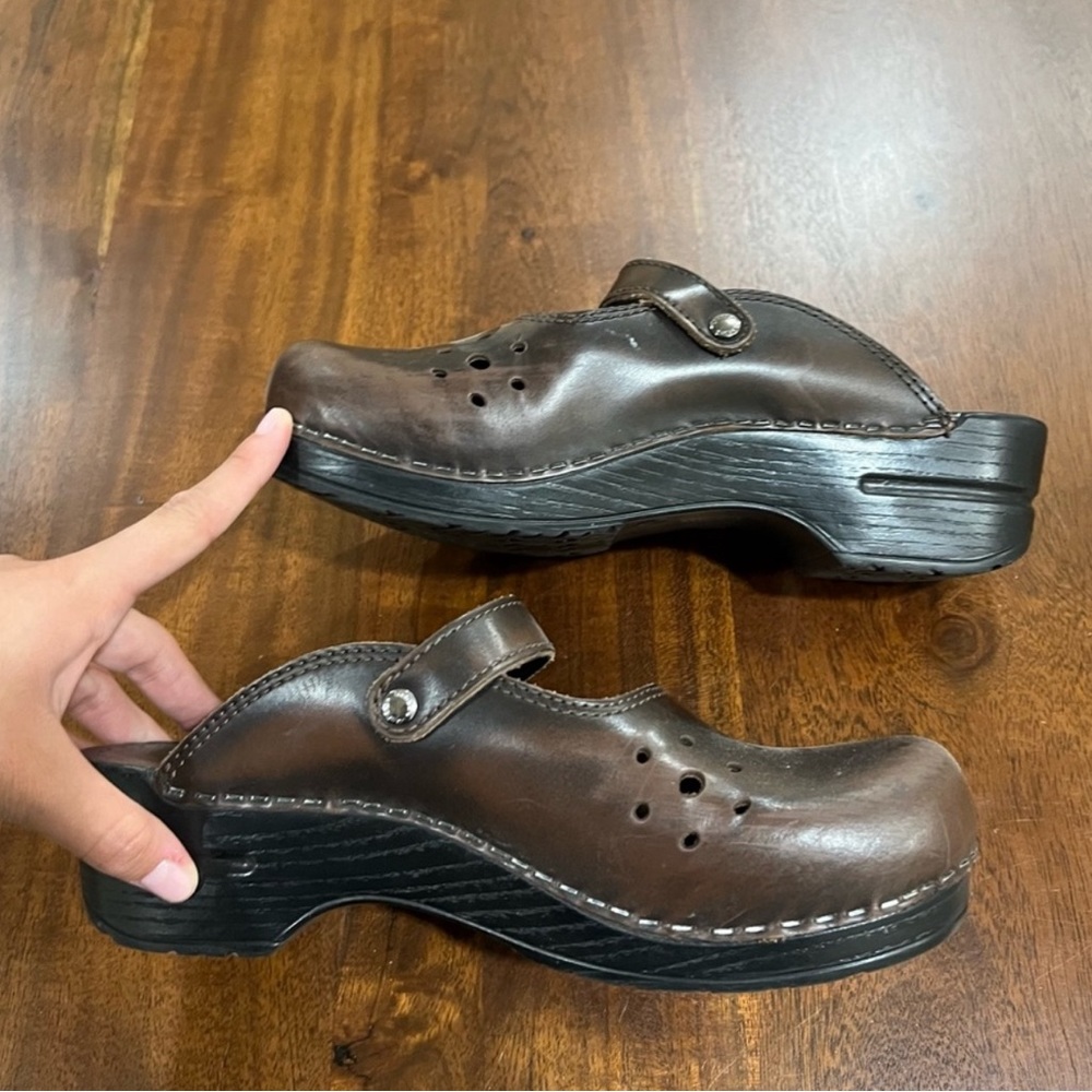 Dansko Mule Clogs Size 39 - image 5